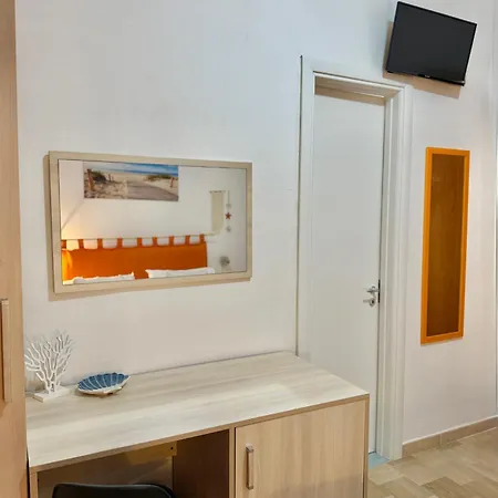 Dimora Il Girasole بيت ضيافة توري سان جيوفاني أوغينتو